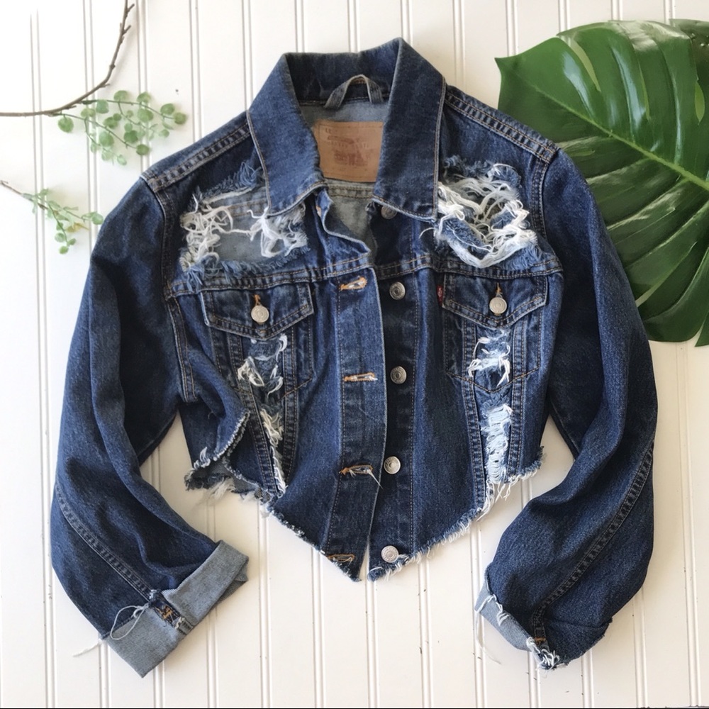 Levi’s distressed denim Jean blue jacket - Picture 1 of 10